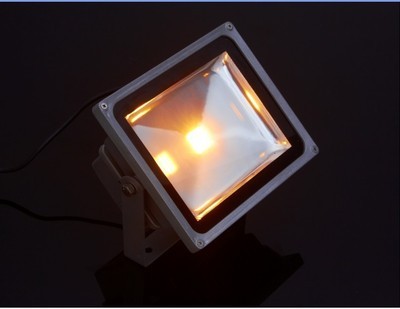 中山市小榄镇科纳尔灯饰电子厂供应KL-0104-100W-W-220V LED泛光灯 品质卓越，IP65防护，质保2年